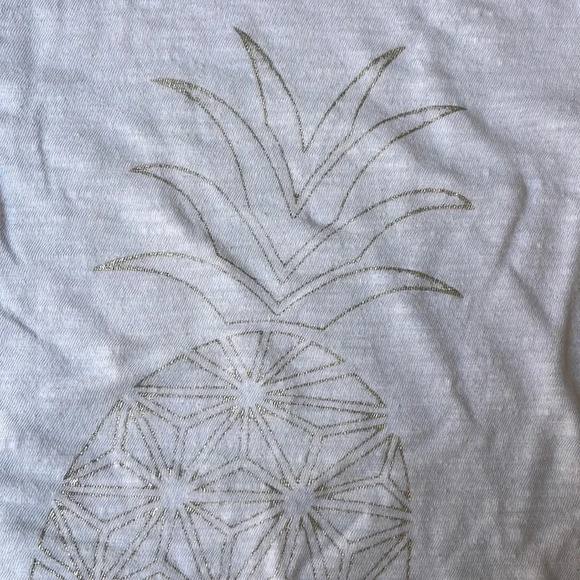 Old Navy Pineapple Shirt, rose gold - Picture 3 of 5